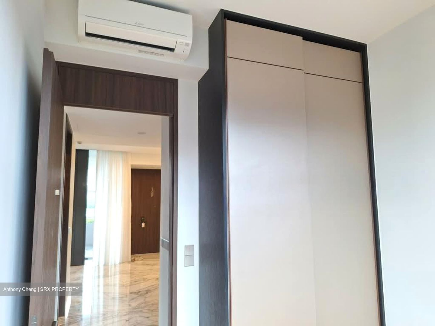 Van Holland (D10), Condominium #547427381
